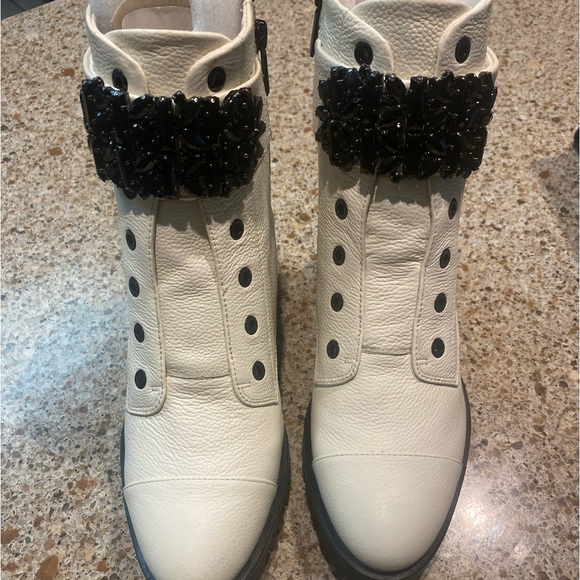 Karl Lagerfeld boots! Beautiful Pippa Boots! - Picture 1 of 7